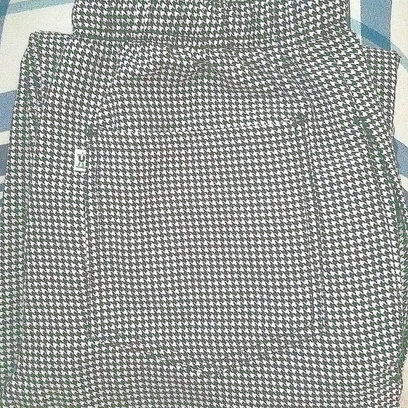 Uncommon Threads Chef's Pants - Picture 3 of 3